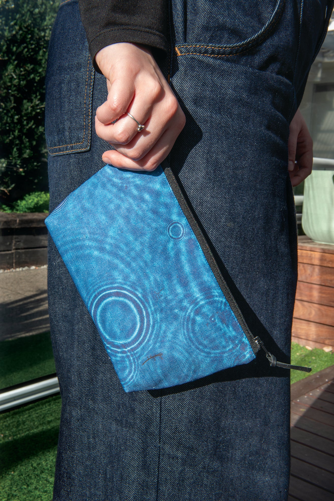 The Bicheno Pouch - Cerulean Drops Fabric