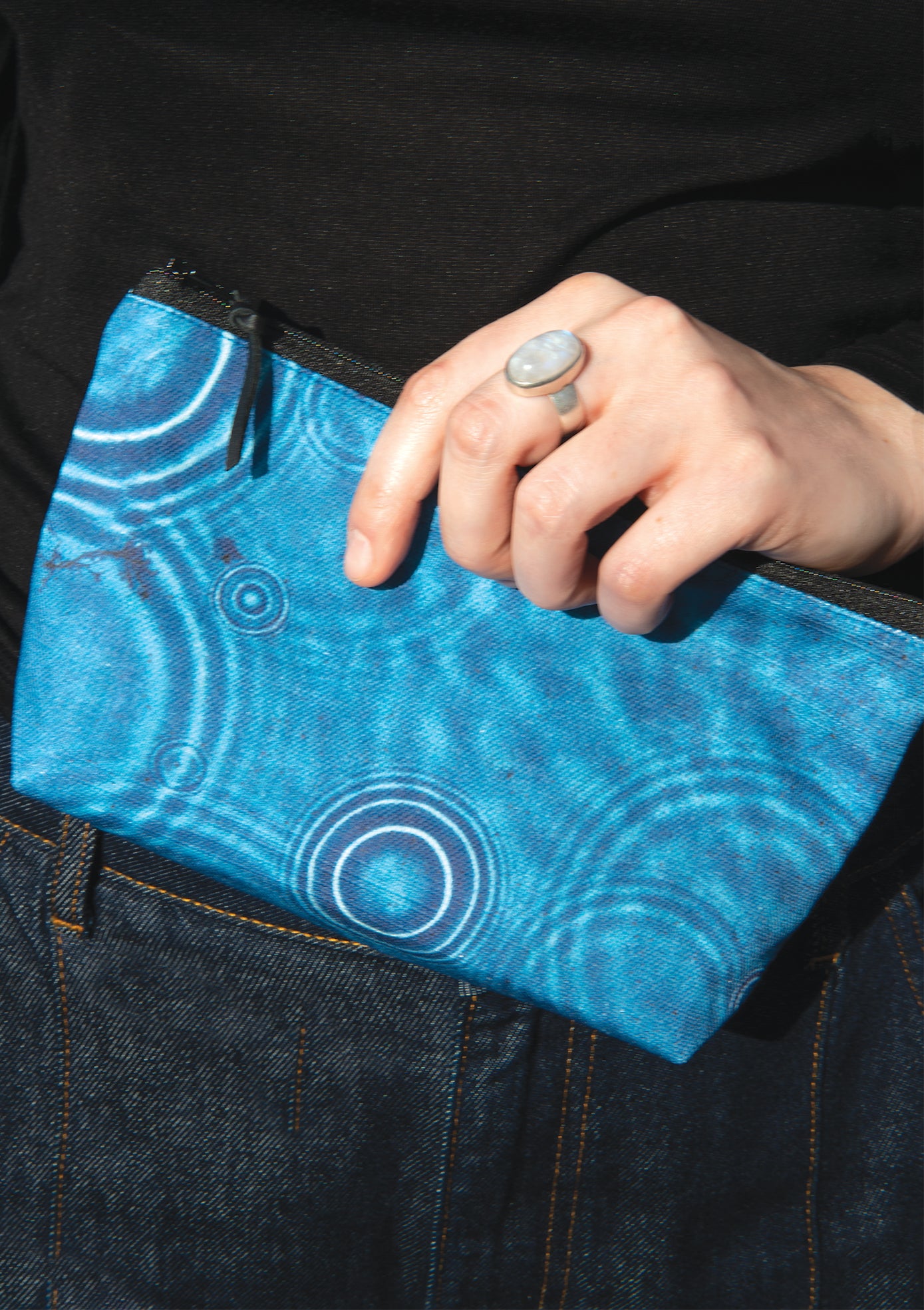 The Bicheno Pouch - Cerulean Drops Fabric
