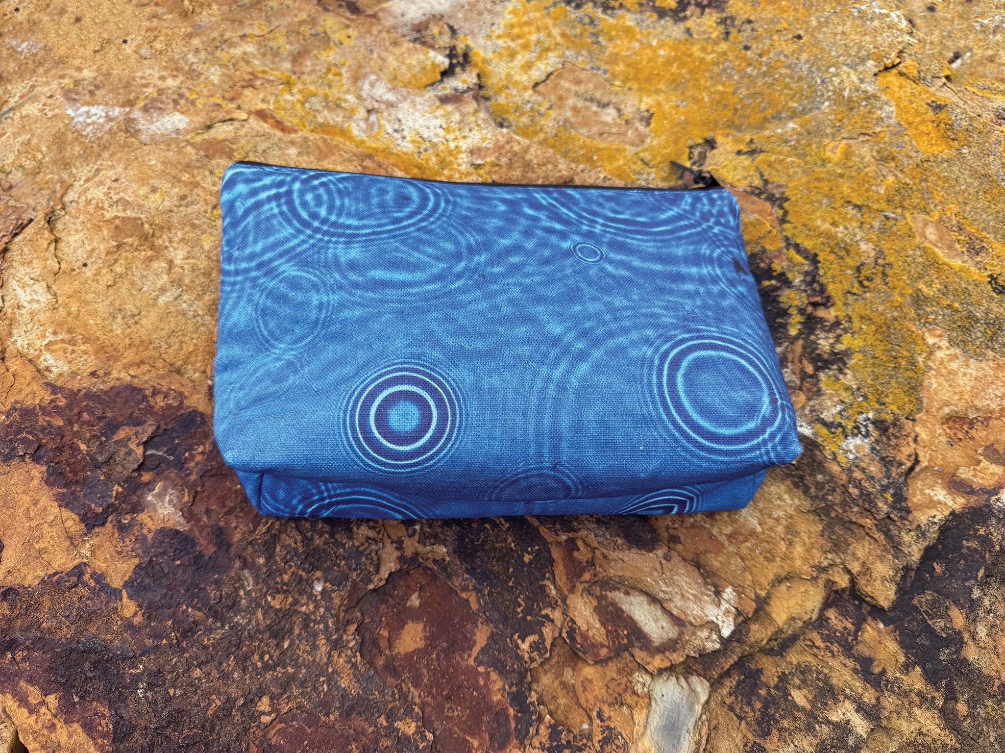 The Waratah Pouch - Cerulean Drops Fabric