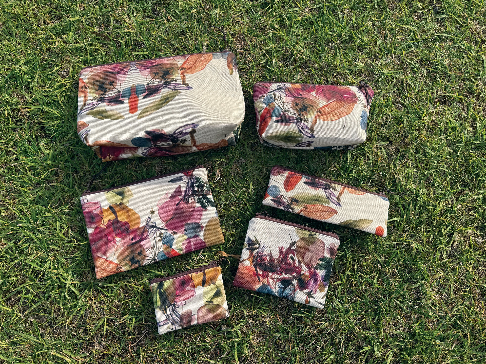 The Bicheno Pouch - Floral Wreath Design.