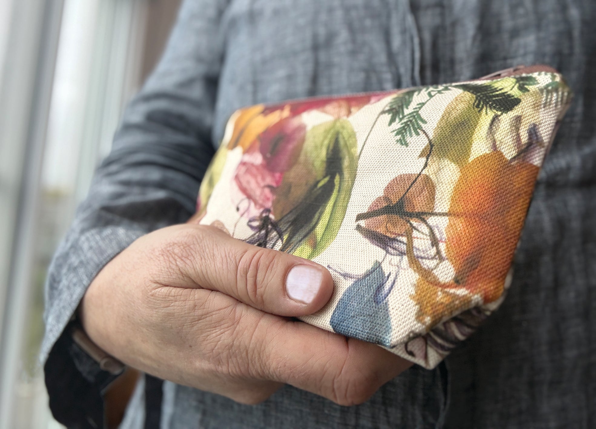 The Bicheno Pouch - Floral Wreath Design.