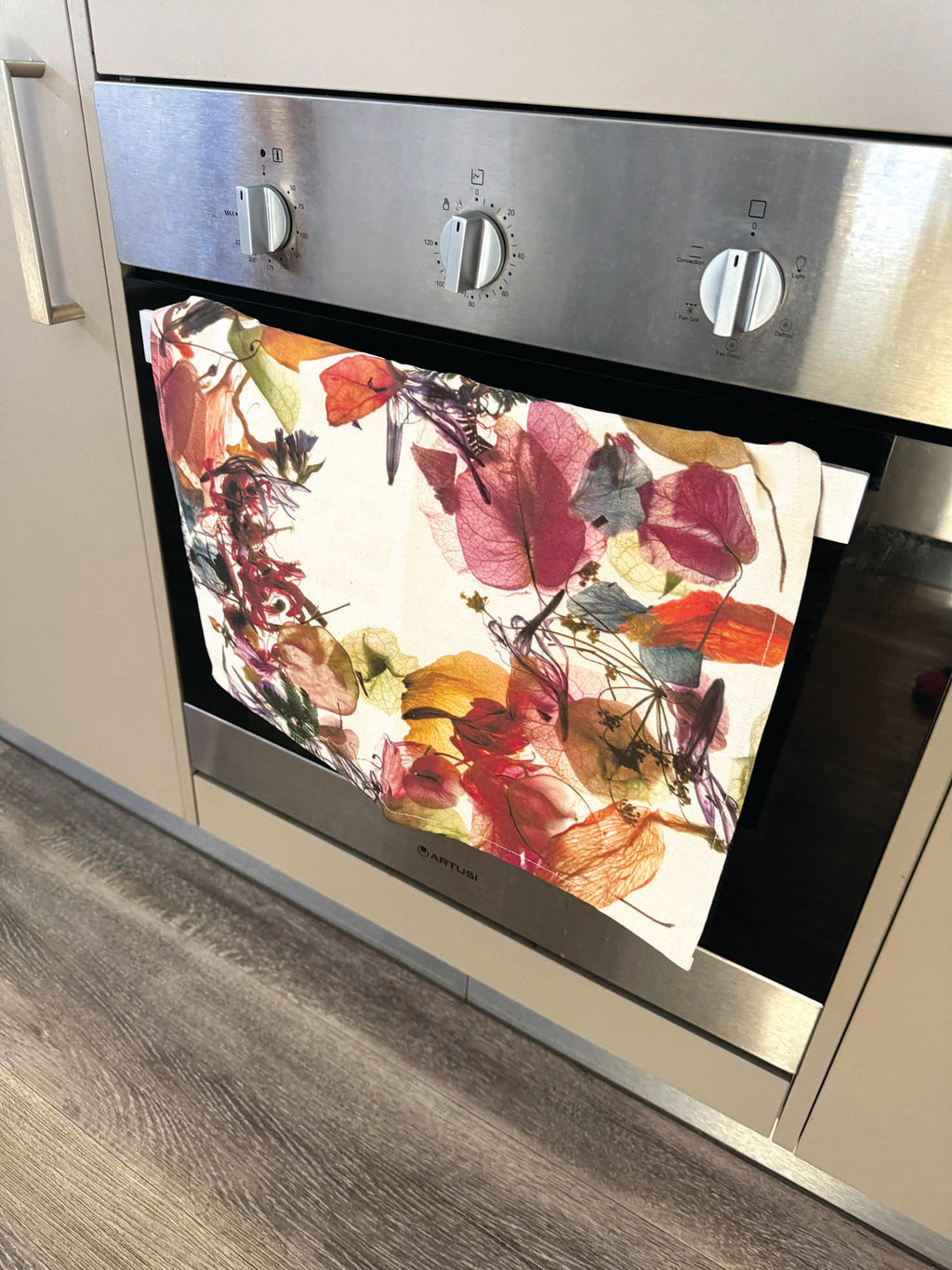 Tea Towel - Floral Wreath
