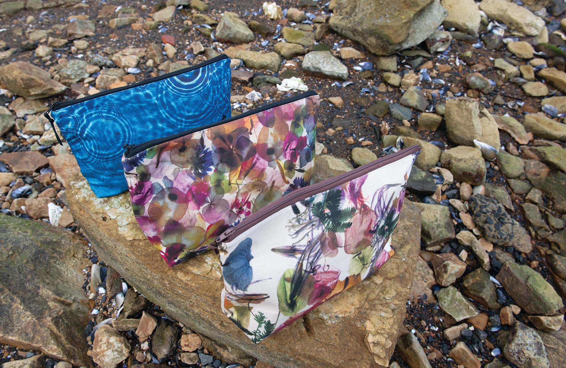 The Waratah Pouch - Cerulean Drops Fabric